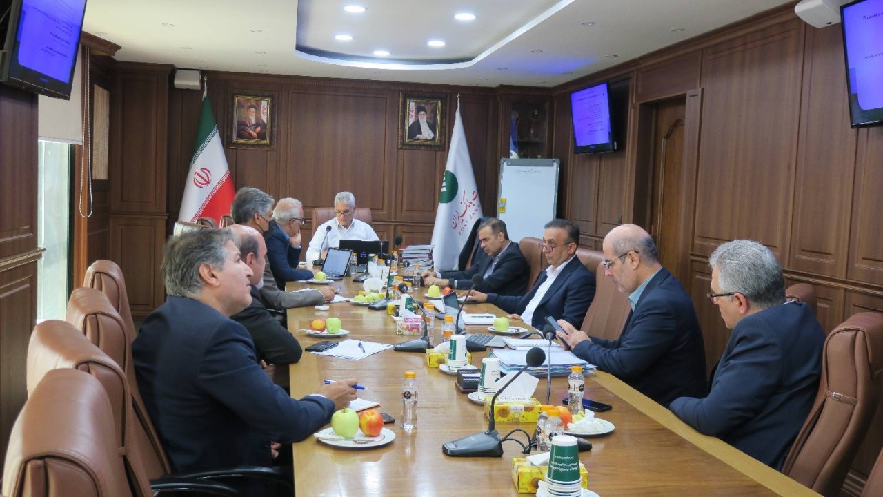 مدیر عامل پست بانک ایران بر اجرای برنامه های قانون مبارزه با پولشویی تاکیدکردند مدیر عامل پست بانک ایران بر اجرای برنامه های قانون مبارزه با پولشویی تاکیدکردند